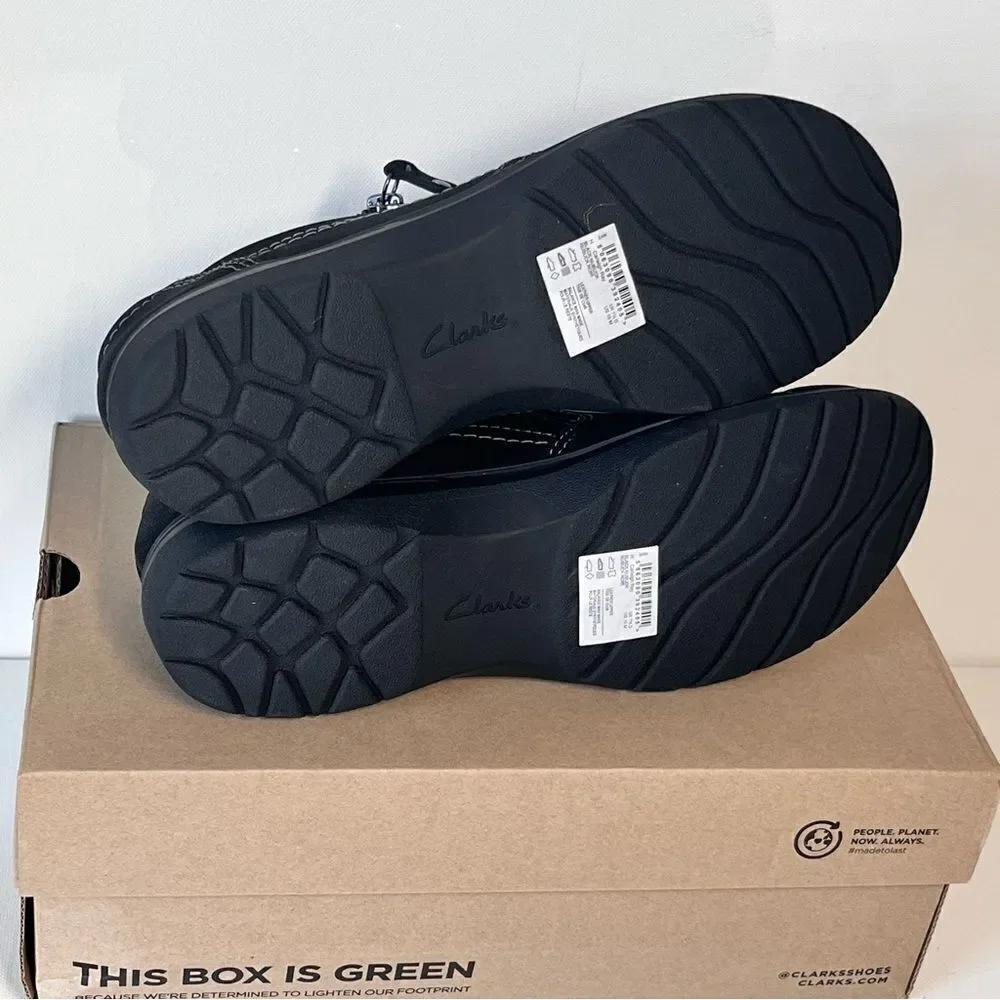 Clarks rounded toe